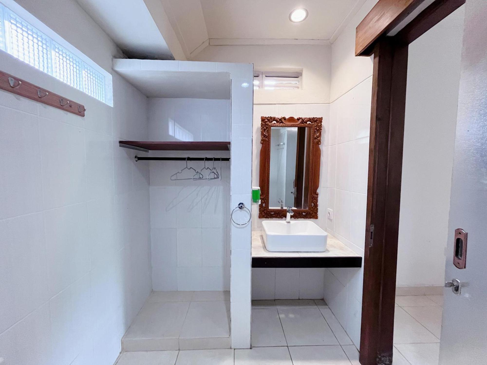 Agung'S Annex Homestay Sanur  Exterior photo