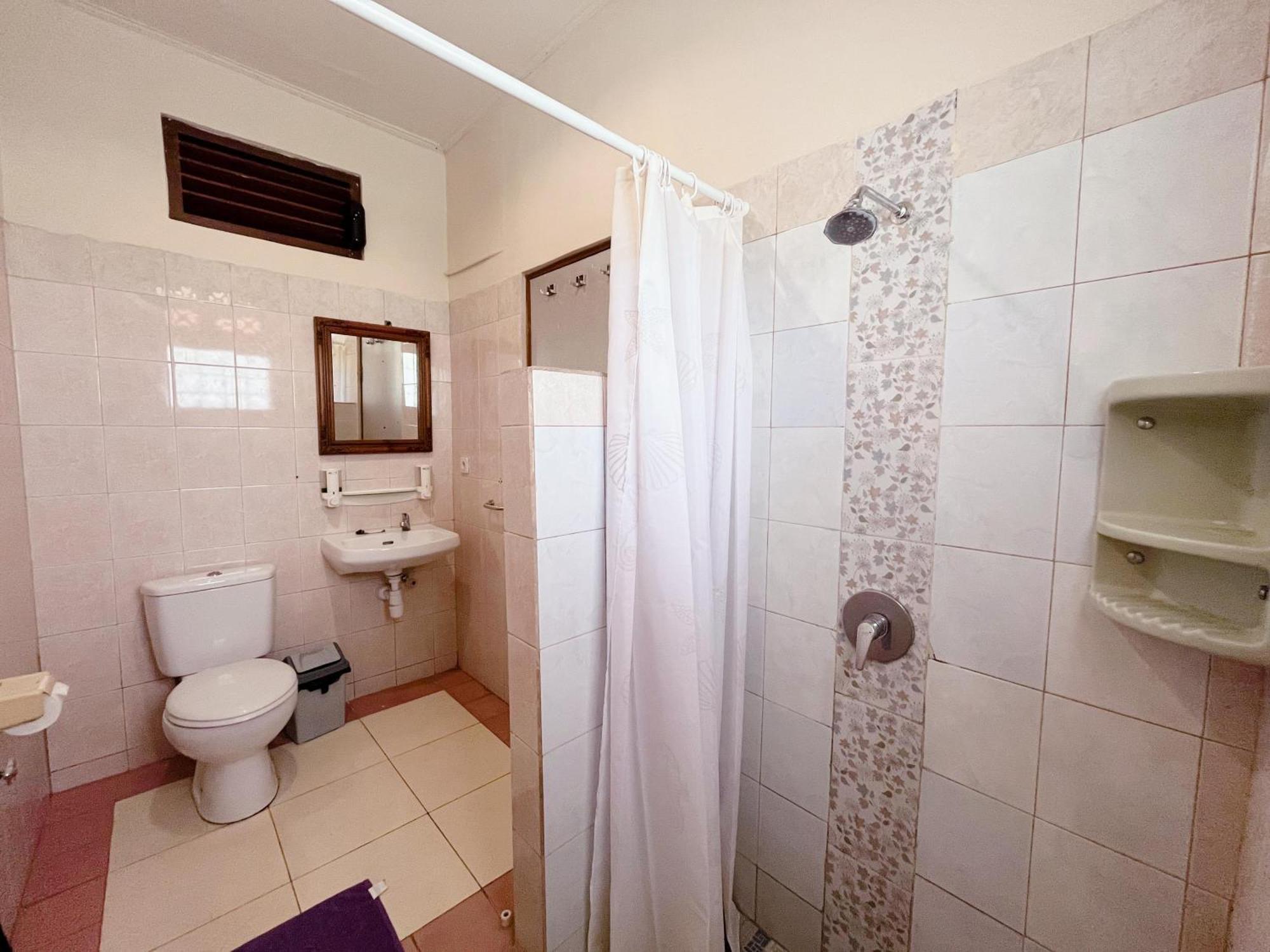 Agung'S Annex Homestay Sanur  Exterior photo